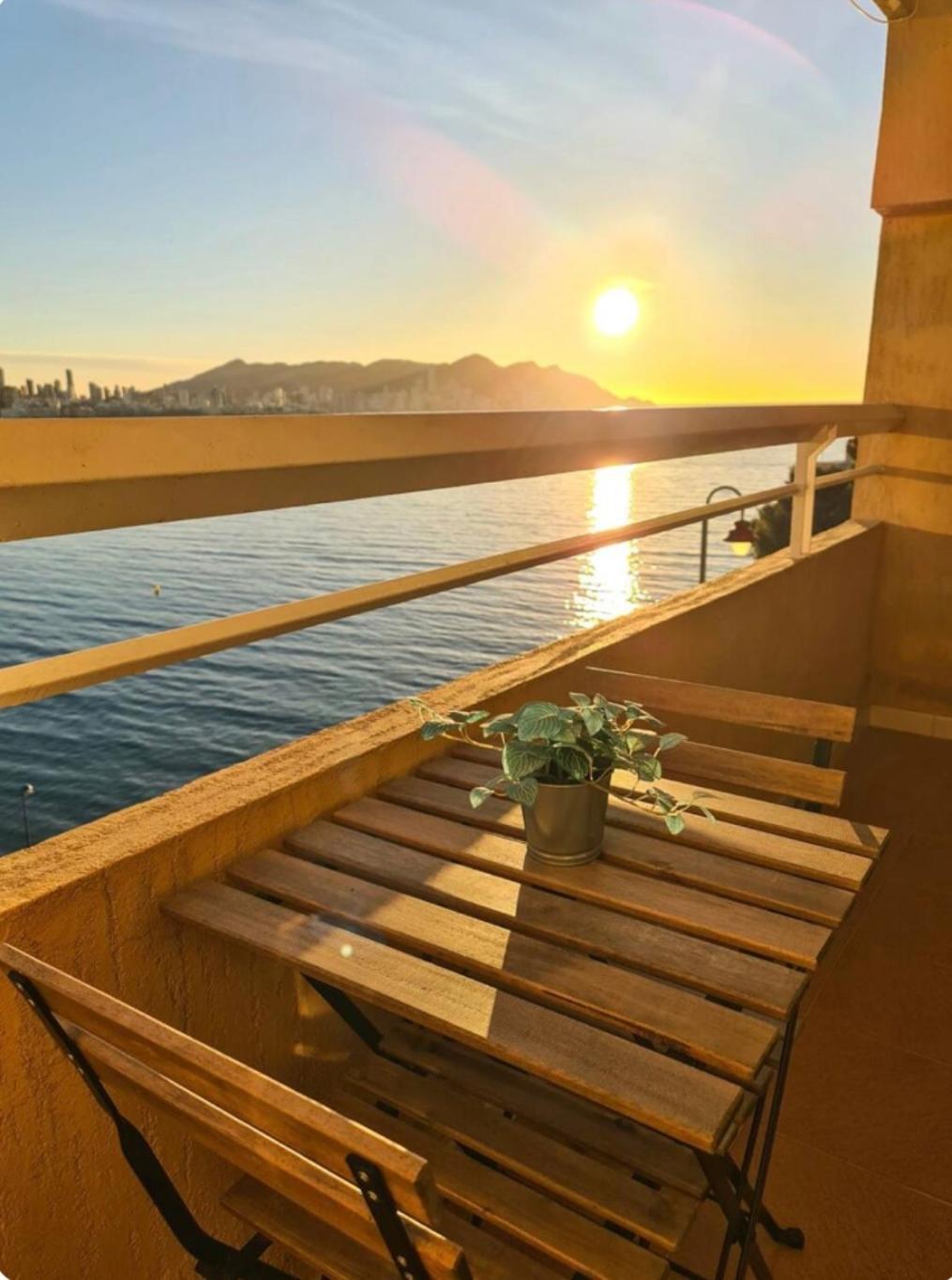 Bonito Triplex Con Increibles Vistas Villa Benidorm Exteriör bild