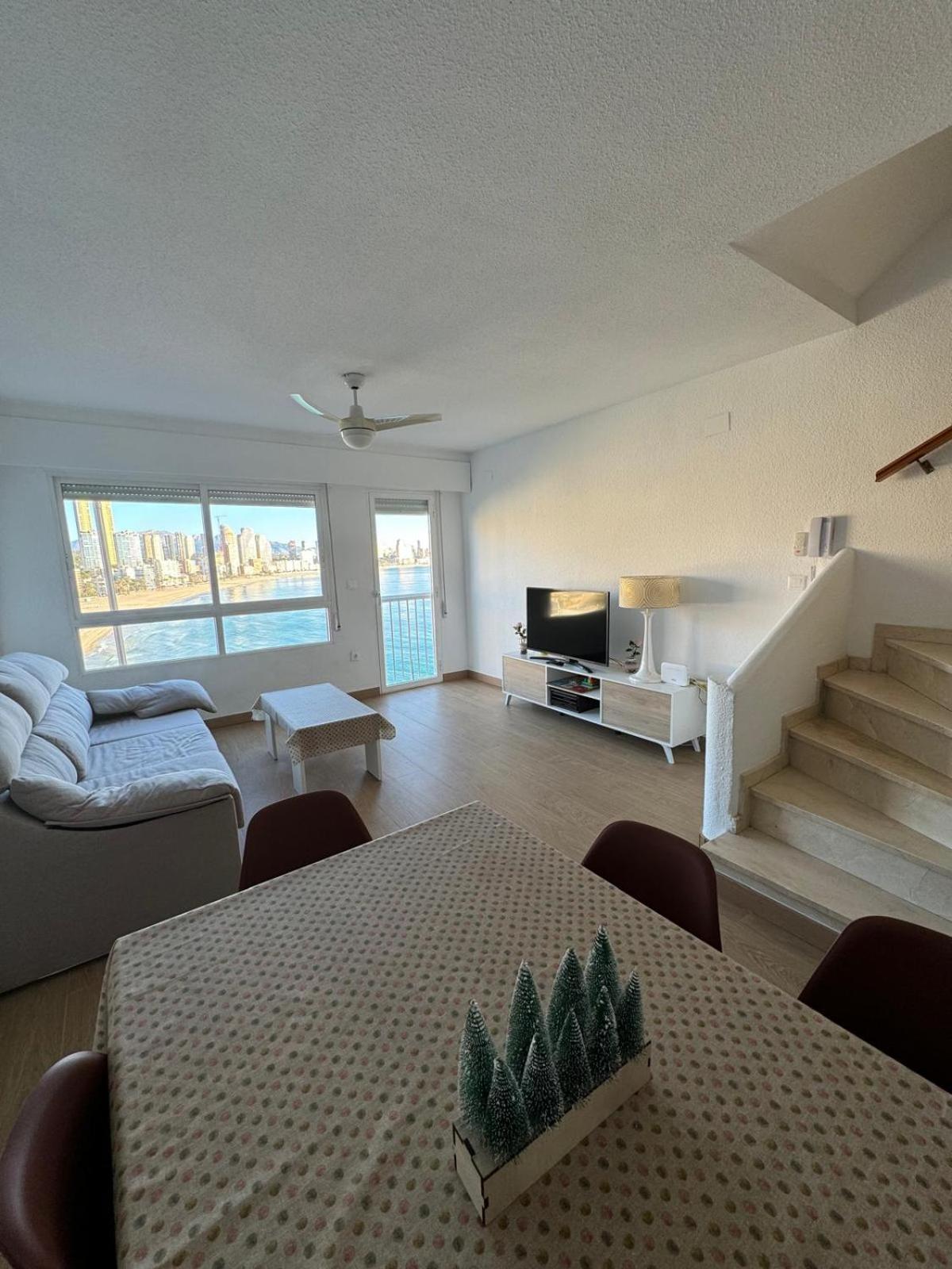 Bonito Triplex Con Increibles Vistas Villa Benidorm Exteriör bild